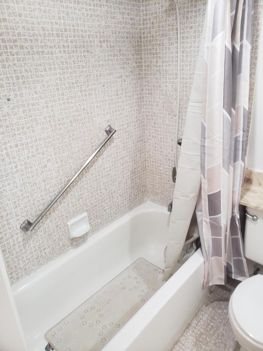 В аренду: $1,500 (1 спален, 1 ванн, 760 Квадратных фут)