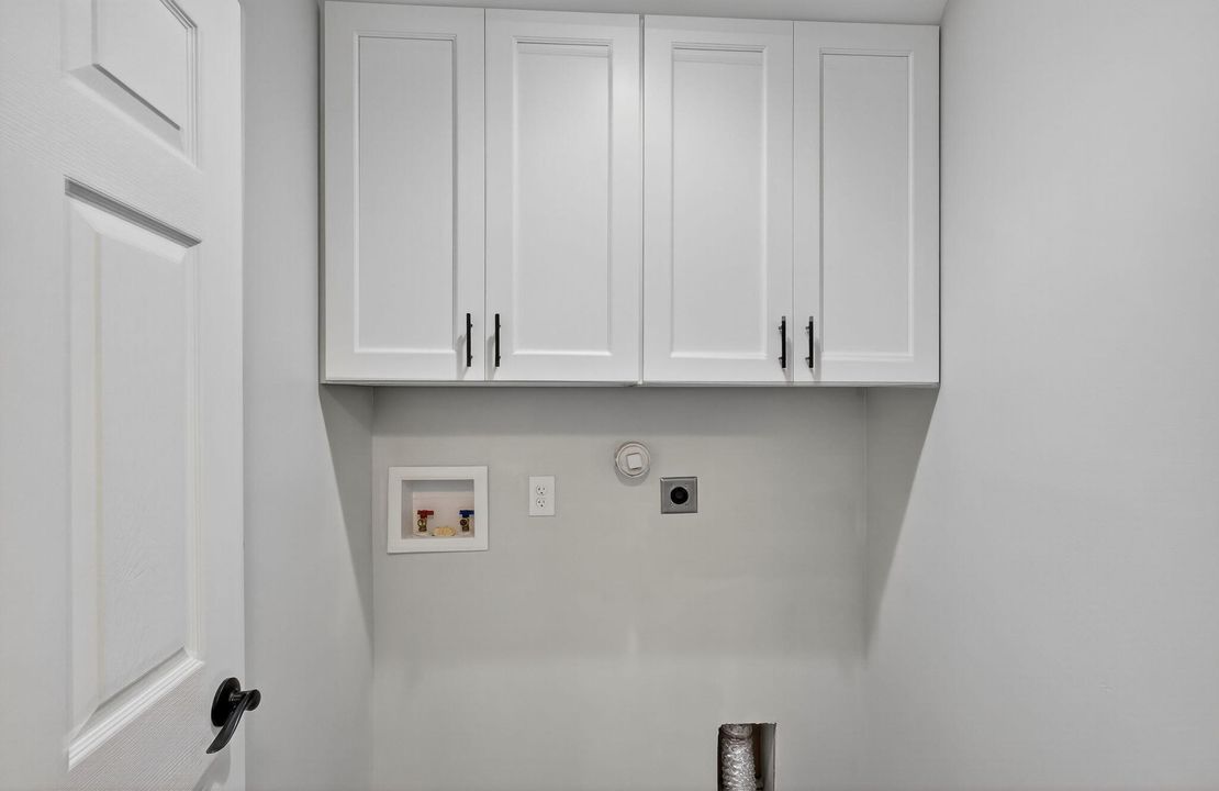 待售: $495,000 (2 贝兹, 2 浴室, 1328 平方英尺)