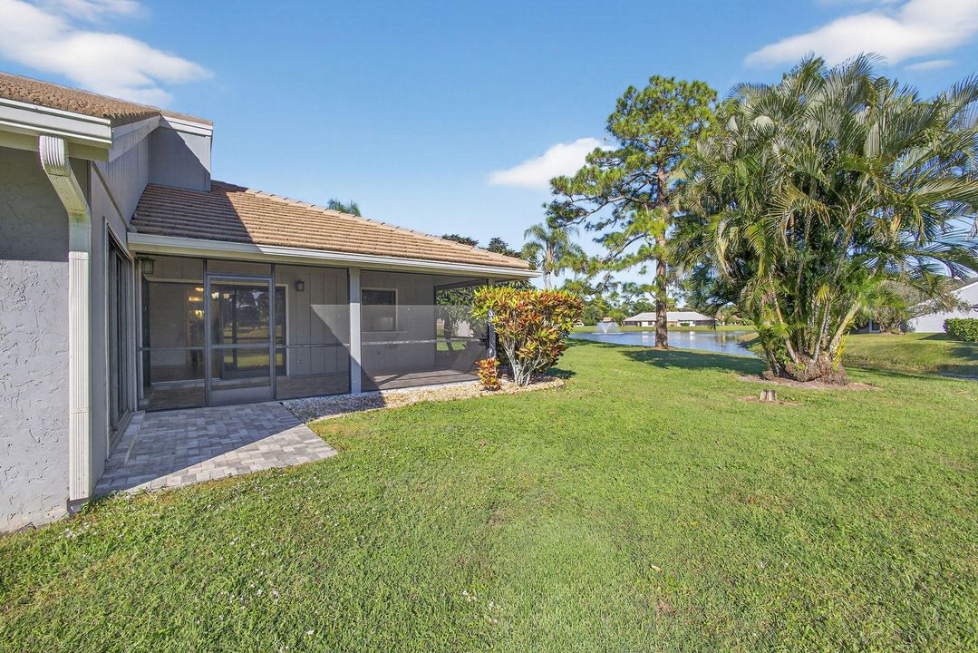 待售: $495,000 (2 贝兹, 2 浴室, 1328 平方英尺)