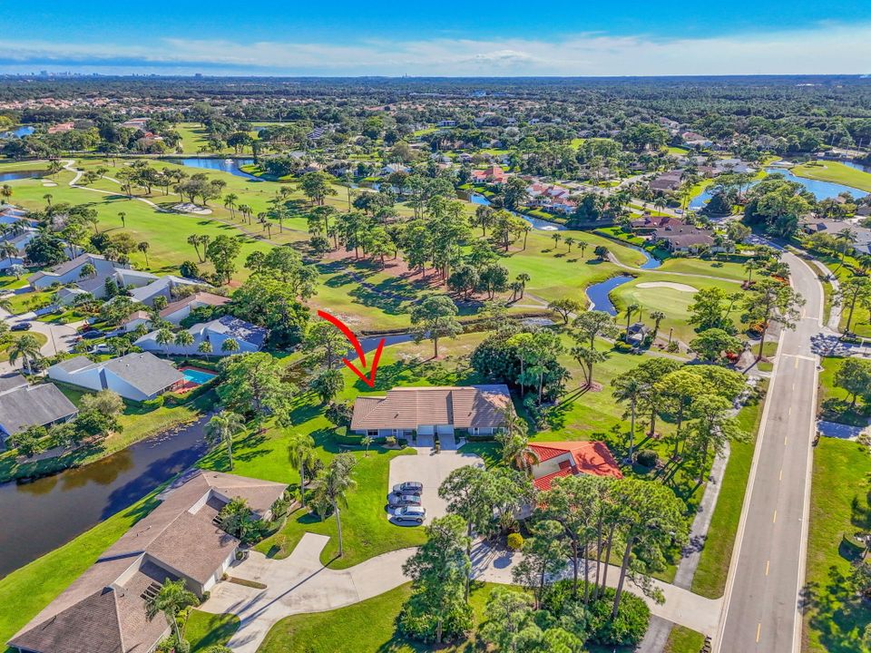 待售: $495,000 (2 贝兹, 2 浴室, 1328 平方英尺)