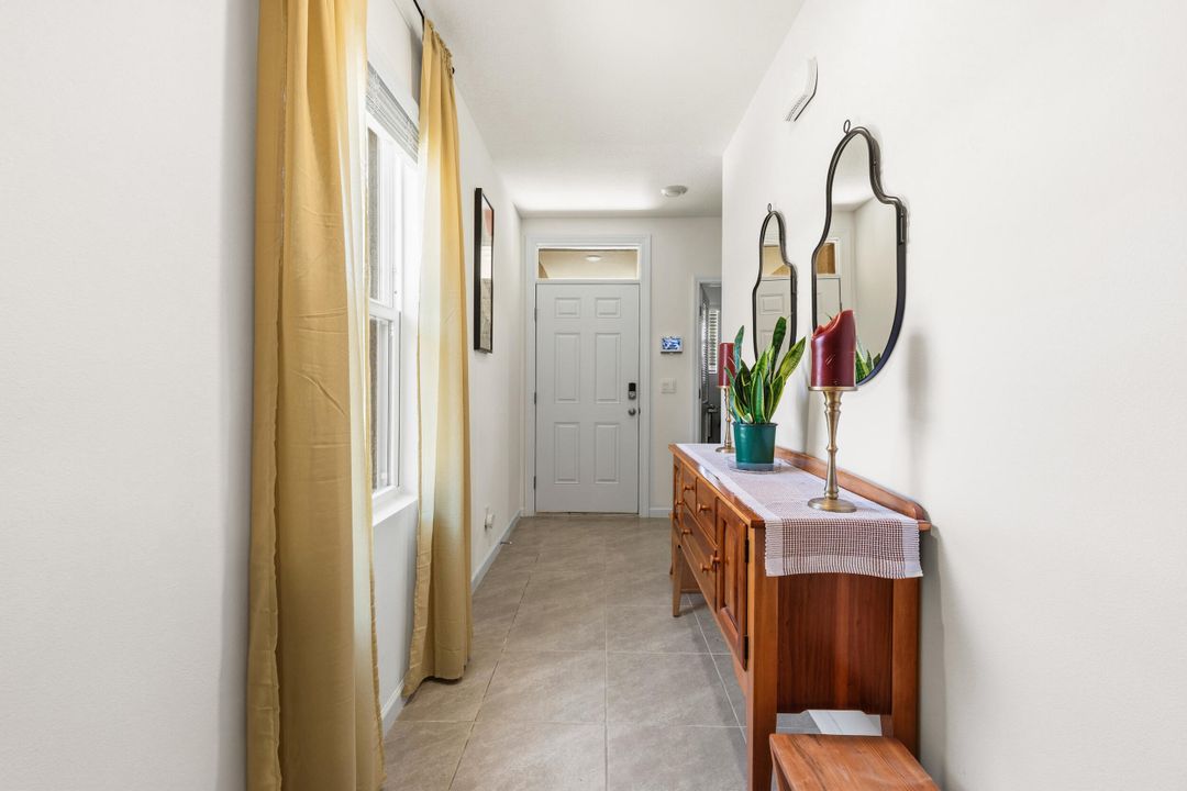 Под контрактом: $395,000 (3 спален, 2 ванн, 1614 Квадратных фут)