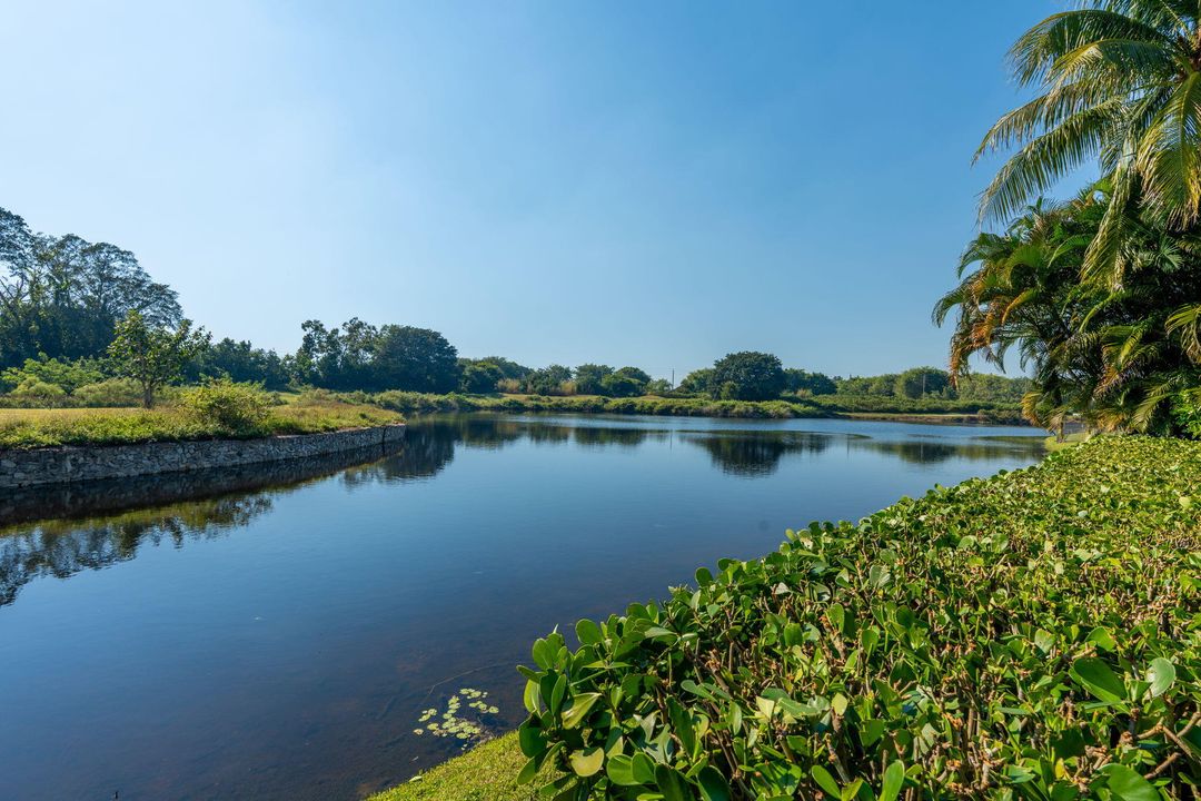 For Sale: $2,845,000 (3 beds, 4 baths, 3388 Square Feet)