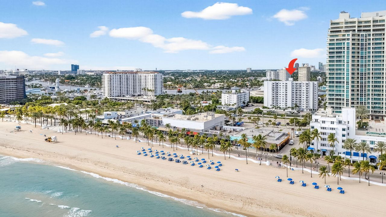 Active With Contract: $259,999 (1 beds, 1 baths, 647 Square Feet)