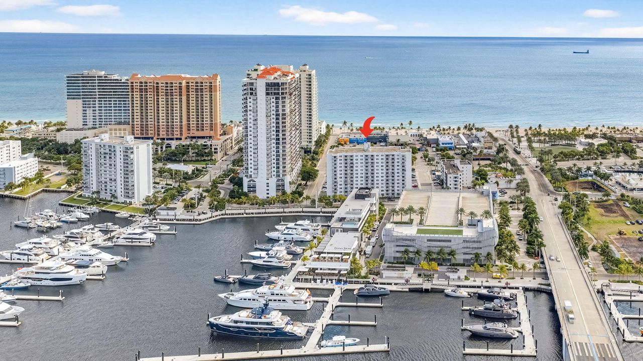 Active With Contract: $259,999 (1 beds, 1 baths, 647 Square Feet)