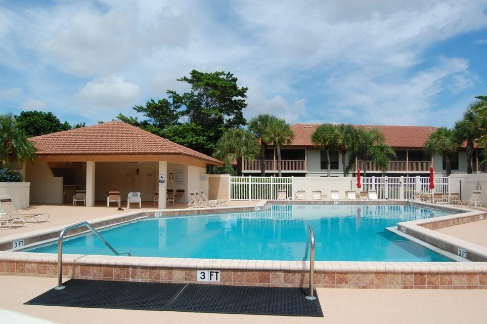 For Rent: $7,000 (2 beds, 2 baths, 1366 Square Feet)