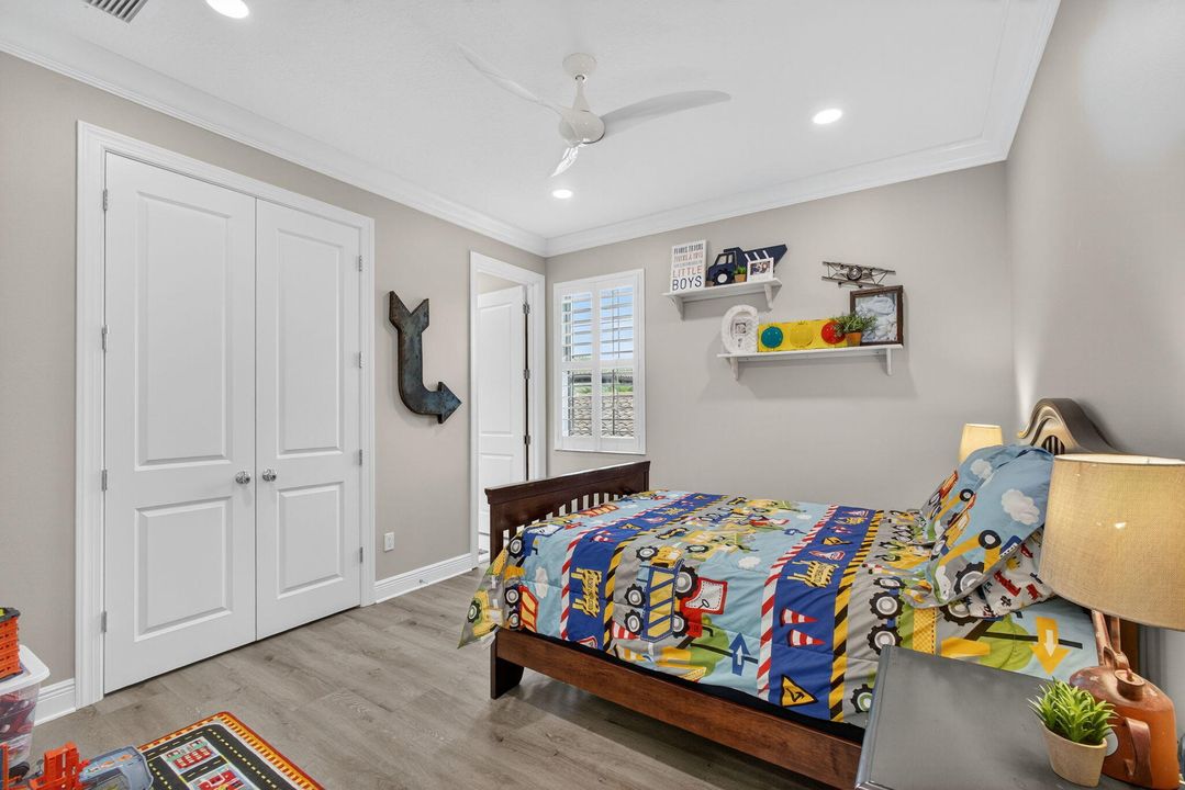 Activo con contrato: $1,650,000 (4 camas, 4 baños, 3760 Pies cuadrados)