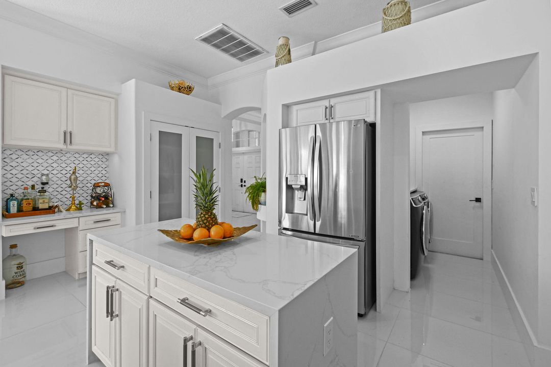 For Sale: $744,900 (4 beds, 2 baths, 3085 Square Feet)