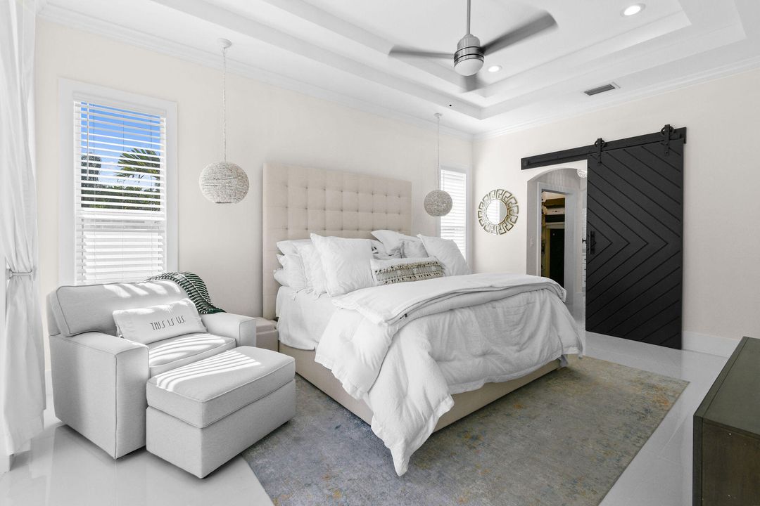 For Sale: $744,900 (4 beds, 2 baths, 3085 Square Feet)