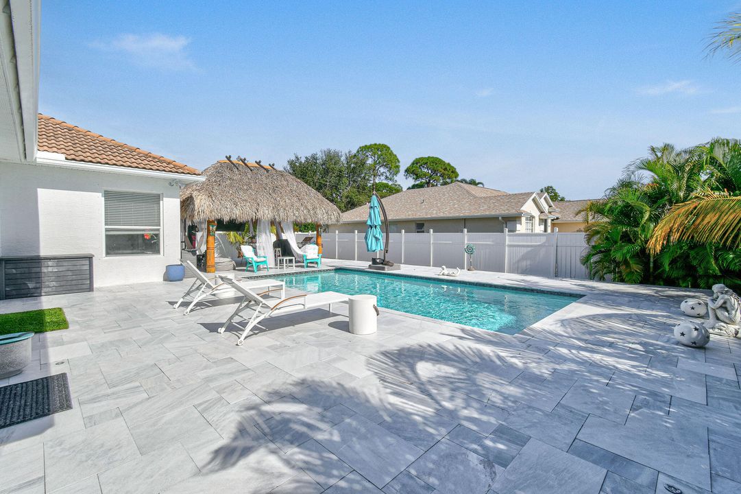 For Sale: $744,900 (4 beds, 2 baths, 3085 Square Feet)