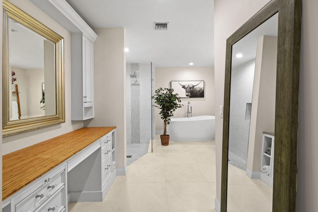 For Sale: $1,275,000 (3 beds, 2 baths, 1889 Square Feet)