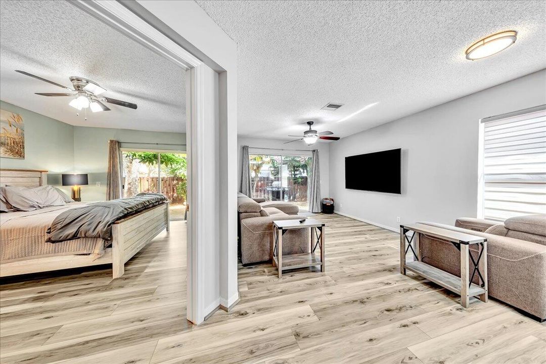 For Sale: $560,000 (3 beds, 2 baths, 1760 Square Feet)