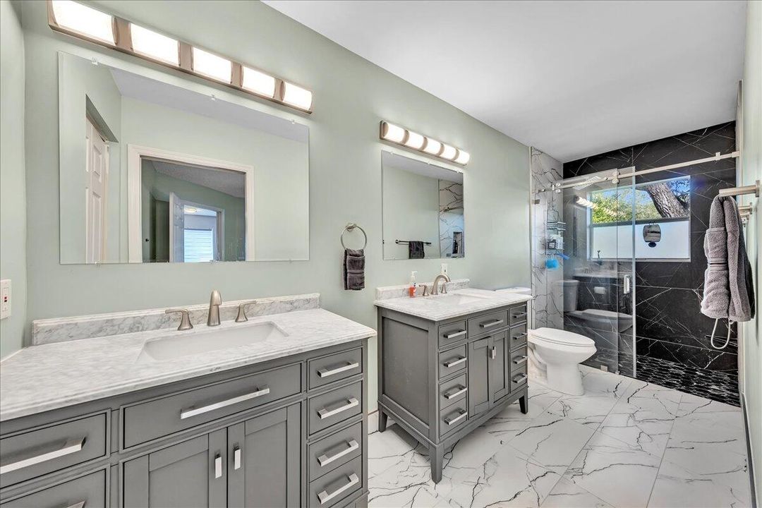 For Sale: $560,000 (3 beds, 2 baths, 1760 Square Feet)