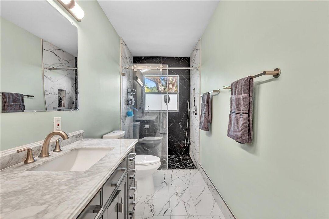 For Sale: $560,000 (3 beds, 2 baths, 1760 Square Feet)