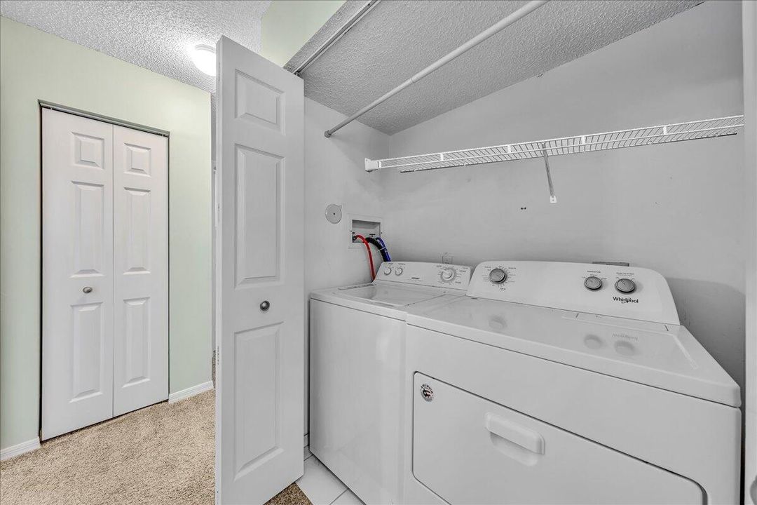 For Sale: $560,000 (3 beds, 2 baths, 1760 Square Feet)