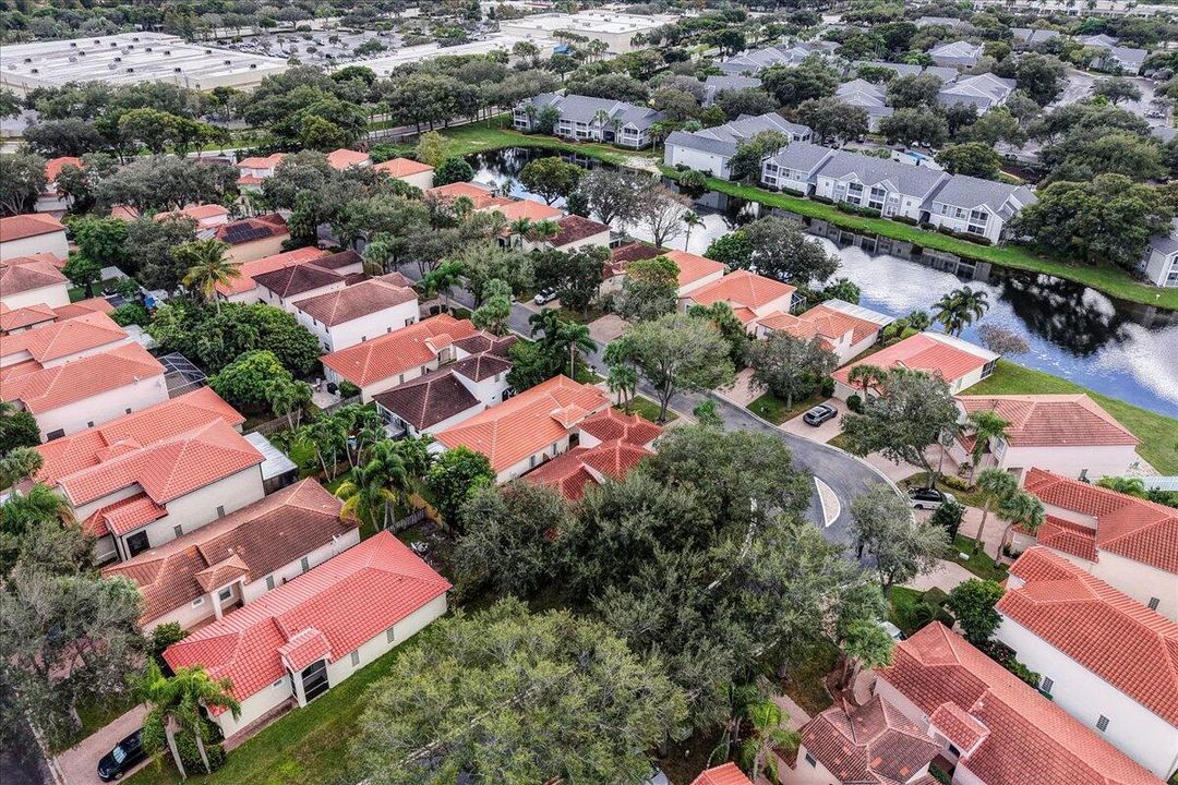 For Sale: $560,000 (3 beds, 2 baths, 1760 Square Feet)