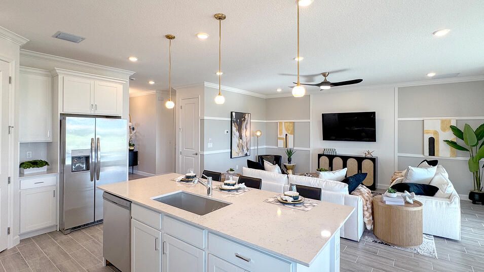 На продажу: $543,594 (4 спален, 3 ванн, 2676 Квадратных фут)