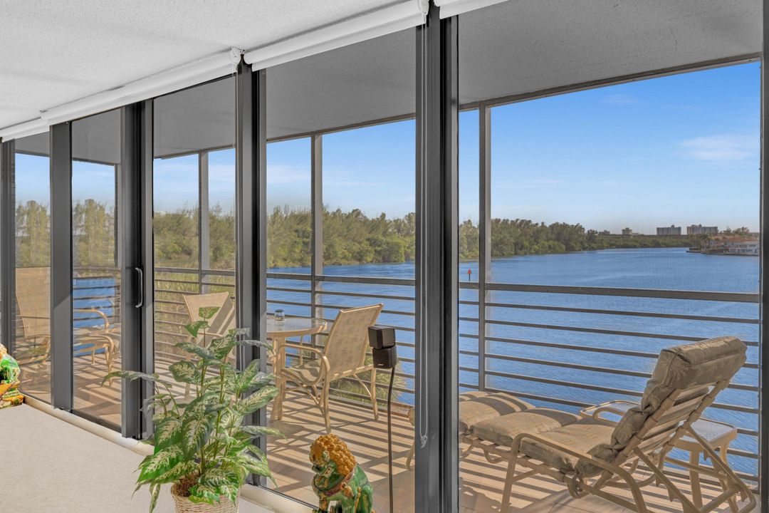 For Sale: $750,000 (2 beds, 2 baths, 1500 Square Feet)