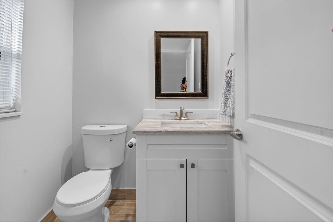 На продажу: $499,000 (3 спален, 2 ванн, 1949 Квадратных фут)