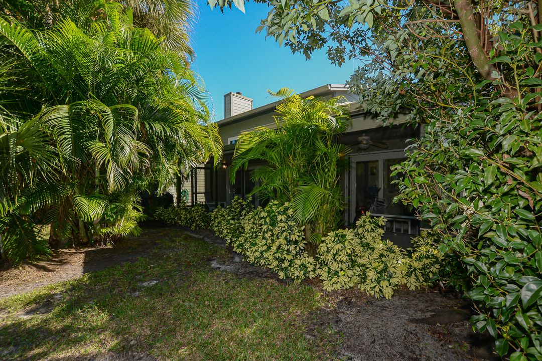 合同活跃: $325,000 (3 贝兹, 3 浴室, 1664 平方英尺)