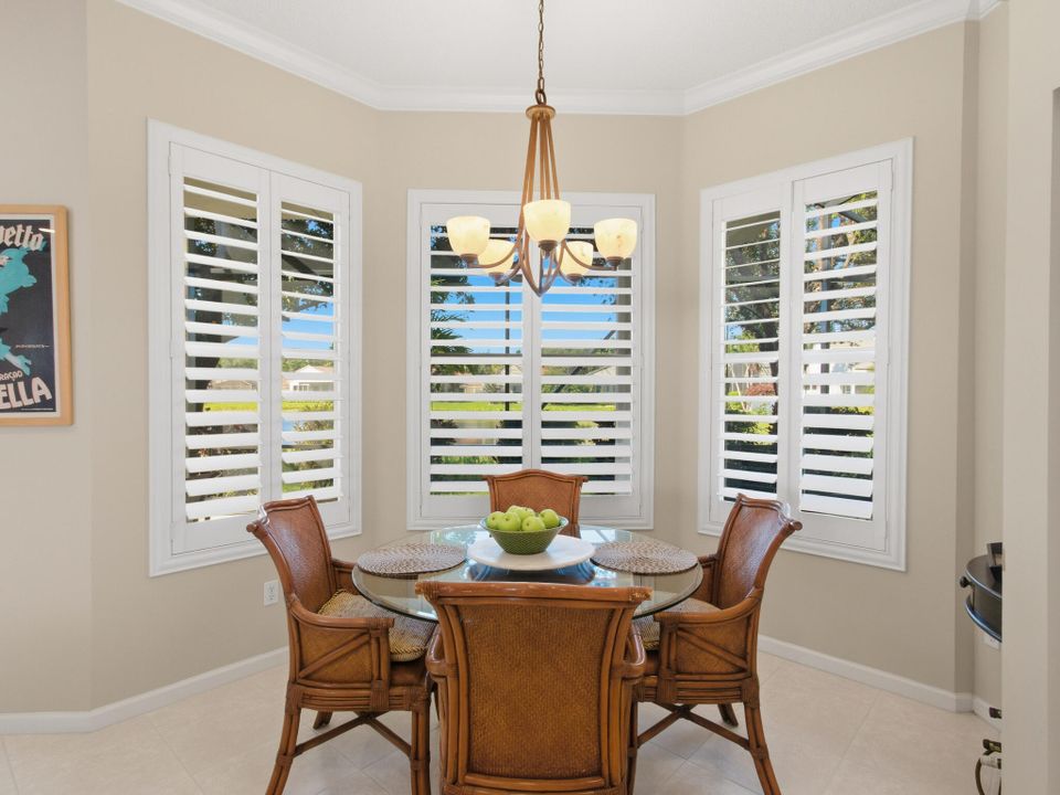 Active With Contract: $549,000 (3 beds, 2 baths, 2081 Square Feet)