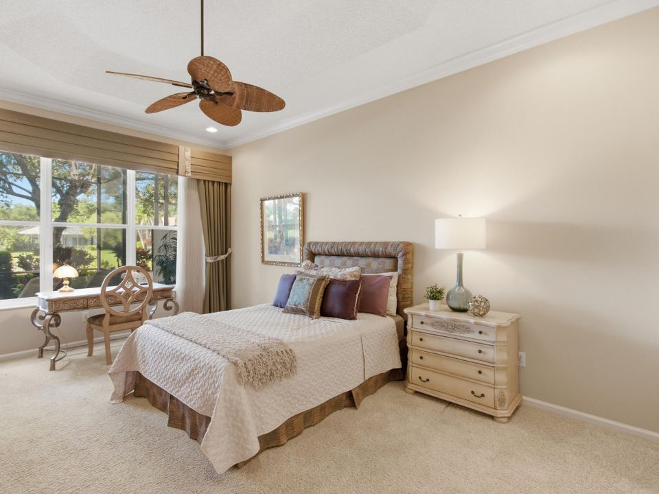 Active With Contract: $549,000 (3 beds, 2 baths, 2081 Square Feet)