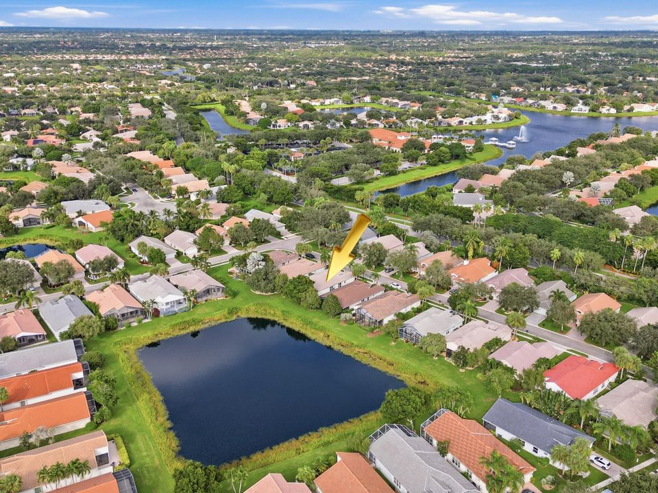 Active With Contract: $549,000 (3 beds, 2 baths, 2081 Square Feet)