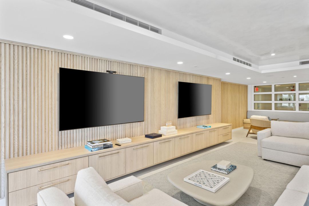 待售: $1,190,000 (2 贝兹, 2 浴室, 1540 平方英尺)