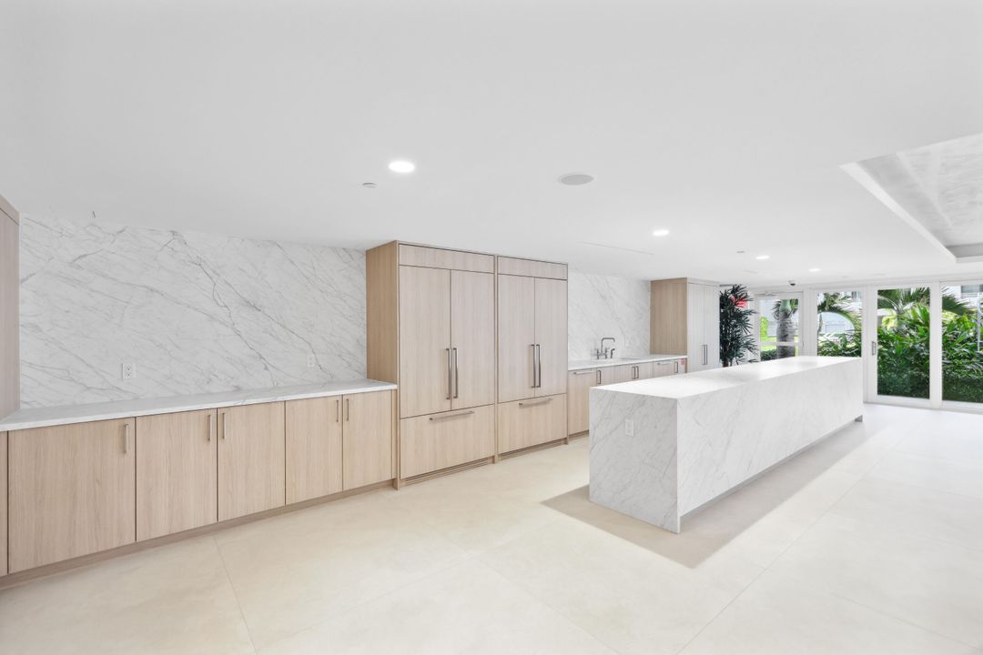 待售: $1,190,000 (2 贝兹, 2 浴室, 1540 平方英尺)