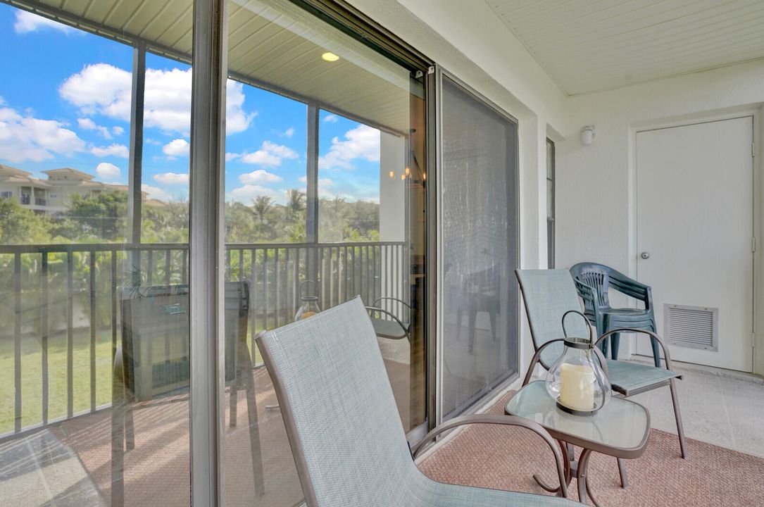 На продажу: $315,000 (1 спален, 1 ванн, 704 Квадратных фут)