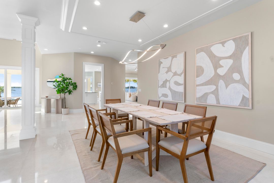 For Sale: $6,300,000 (5 beds, 5 baths, 5885 Square Feet)