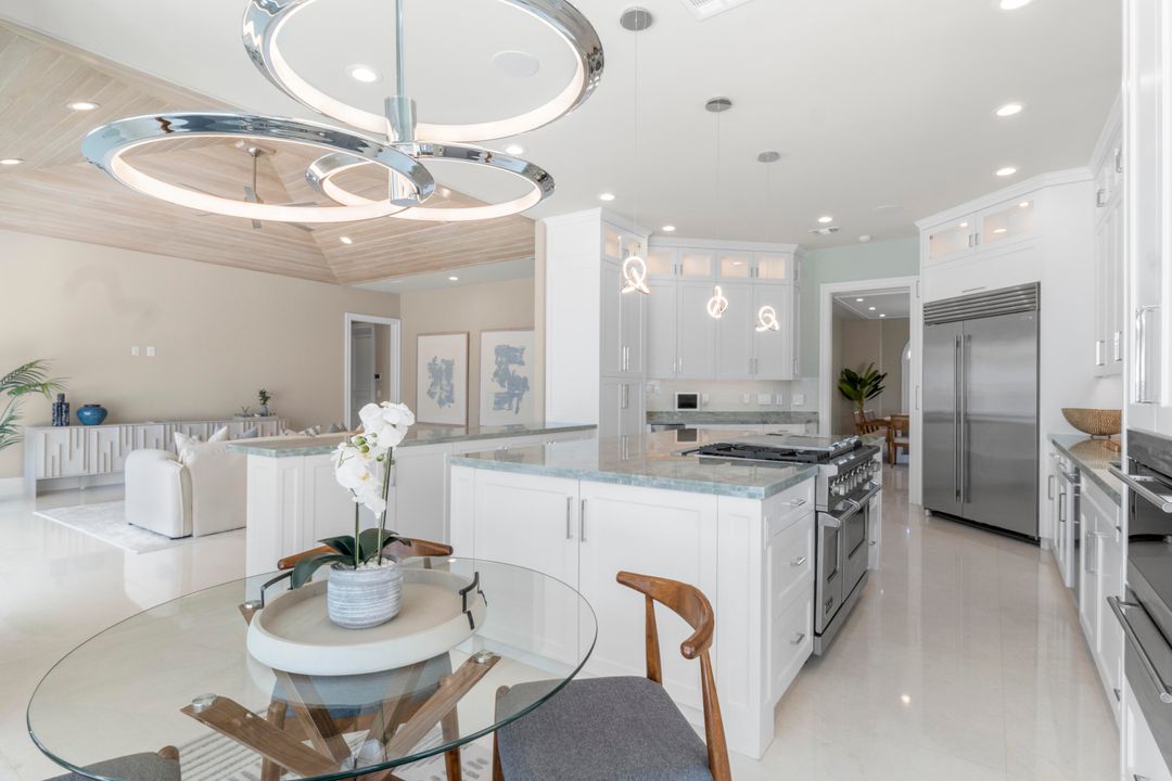 For Sale: $6,300,000 (5 beds, 5 baths, 5885 Square Feet)