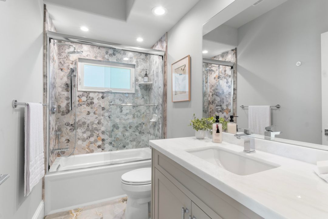 For Sale: $6,300,000 (5 beds, 5 baths, 5885 Square Feet)