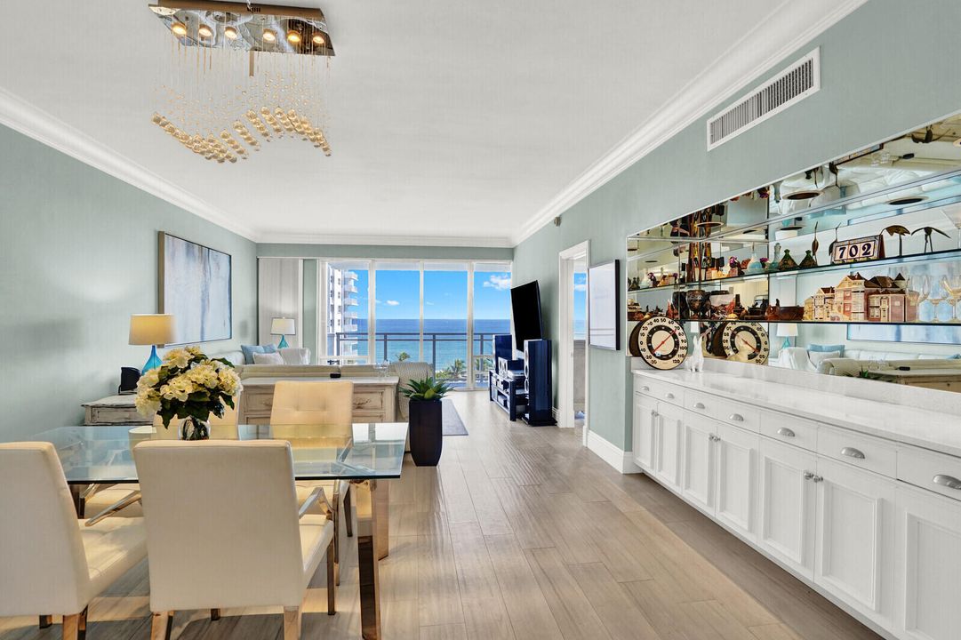 На продажу: $699,900 (2 спален, 2 ванн, 1209 Квадратных фут)