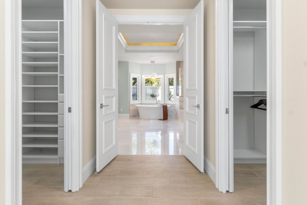 For Sale: $6,300,000 (5 beds, 5 baths, 5885 Square Feet)