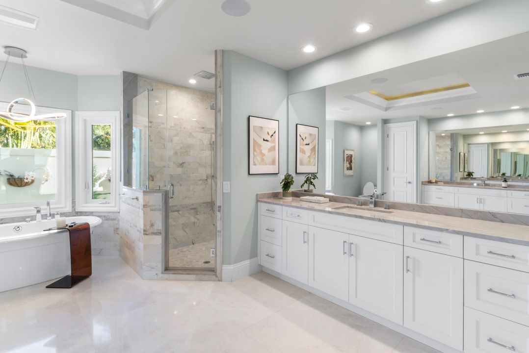 For Sale: $6,300,000 (5 beds, 5 baths, 5885 Square Feet)