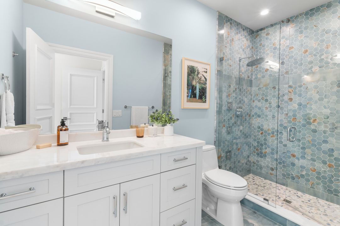 For Sale: $6,300,000 (5 beds, 5 baths, 5885 Square Feet)