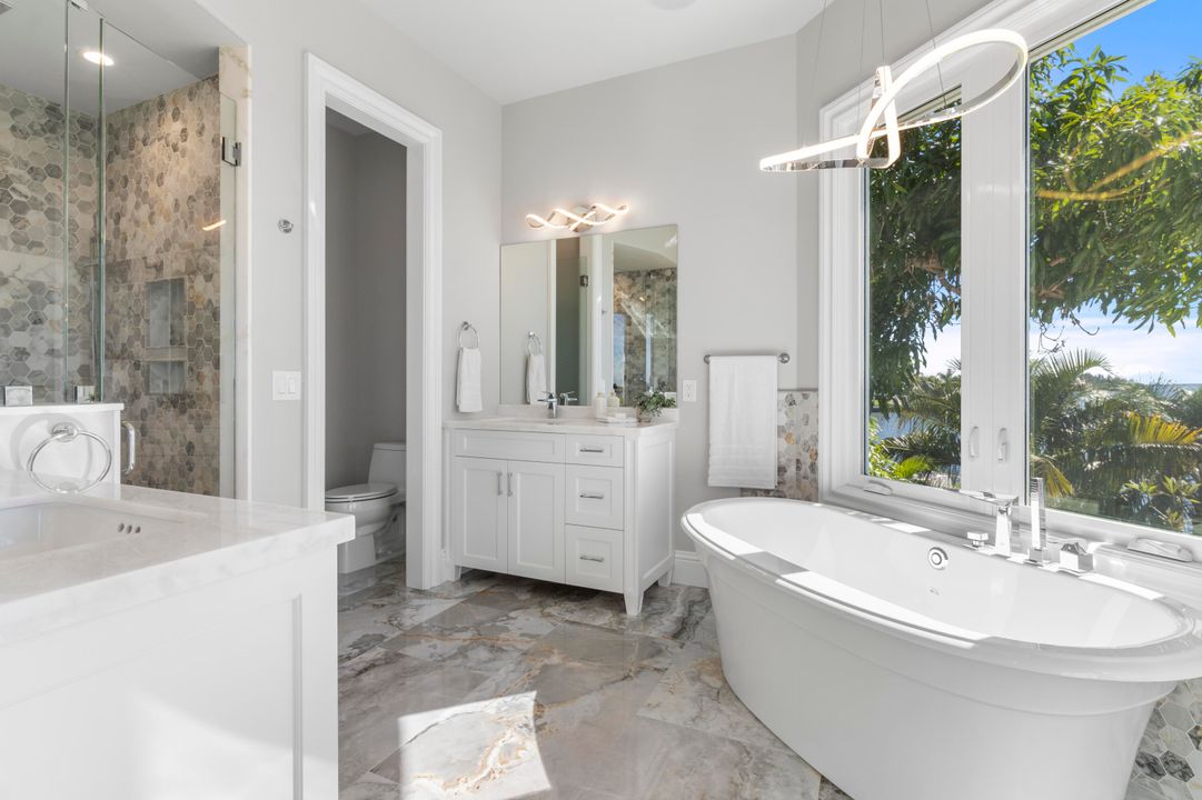 For Sale: $6,300,000 (5 beds, 5 baths, 5885 Square Feet)