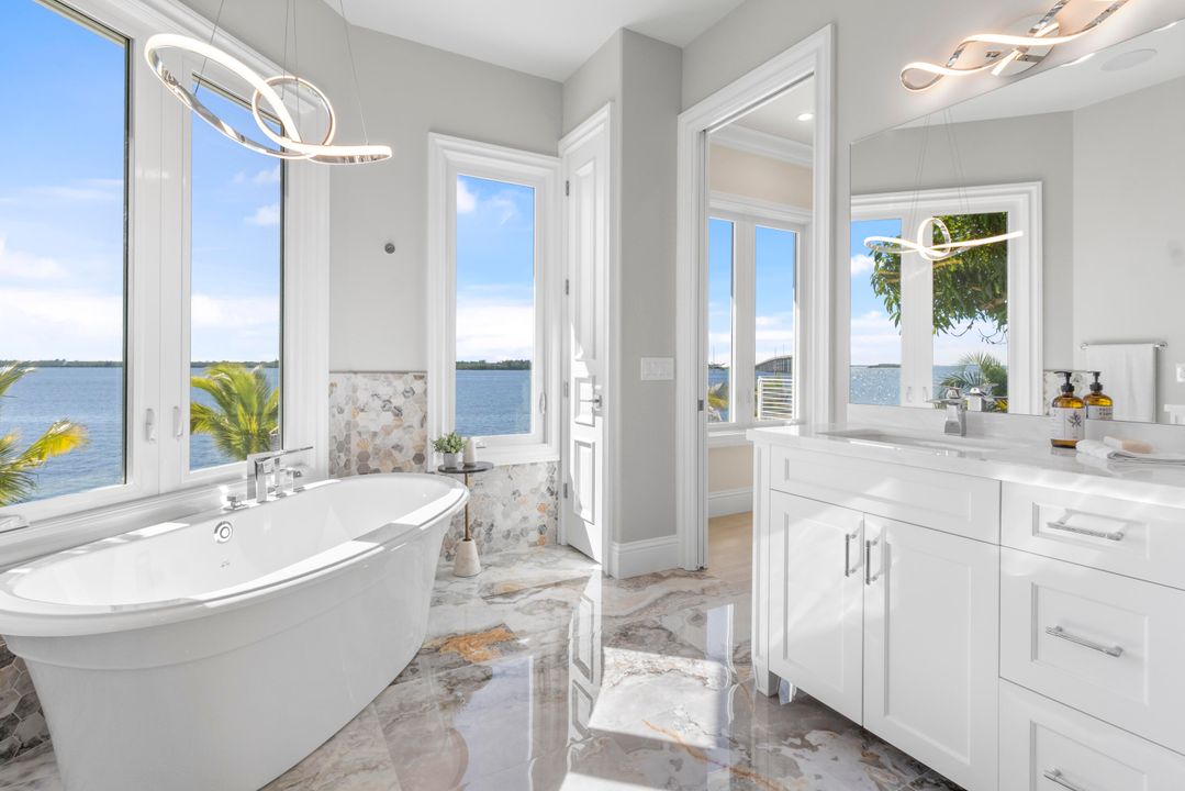 For Sale: $6,300,000 (5 beds, 5 baths, 5885 Square Feet)