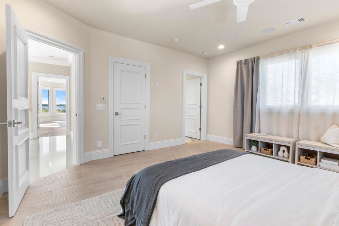 For Sale: $6,300,000 (5 beds, 5 baths, 5885 Square Feet)