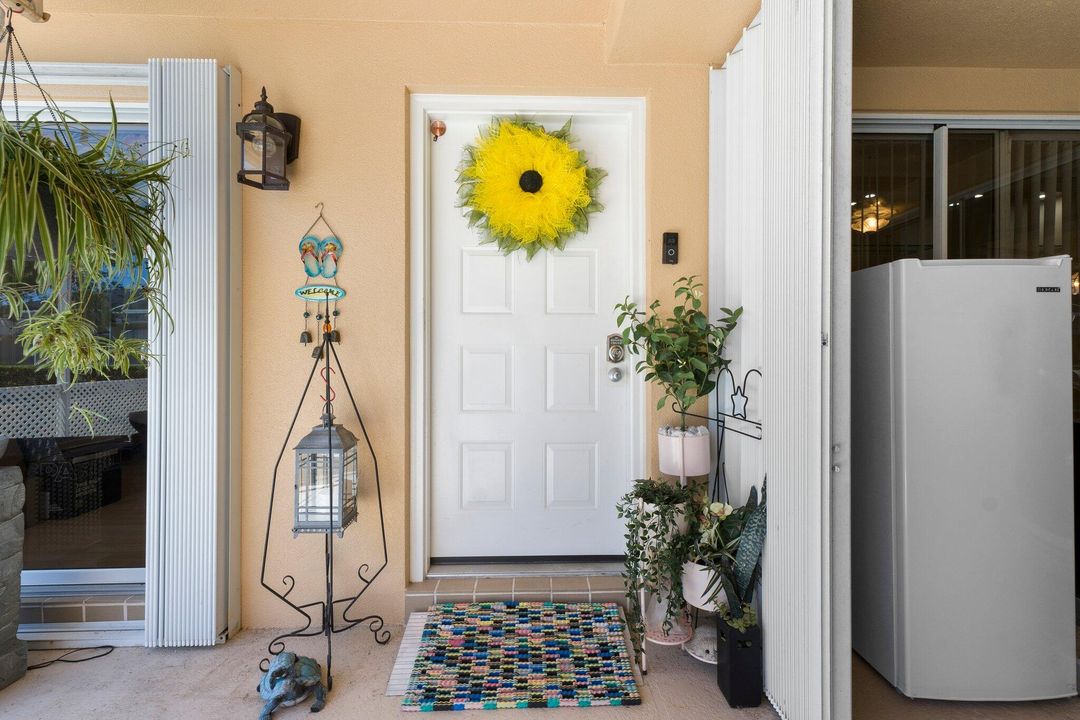 For Sale: $235,000 (2 beds, 2 baths, 1152 Square Feet)