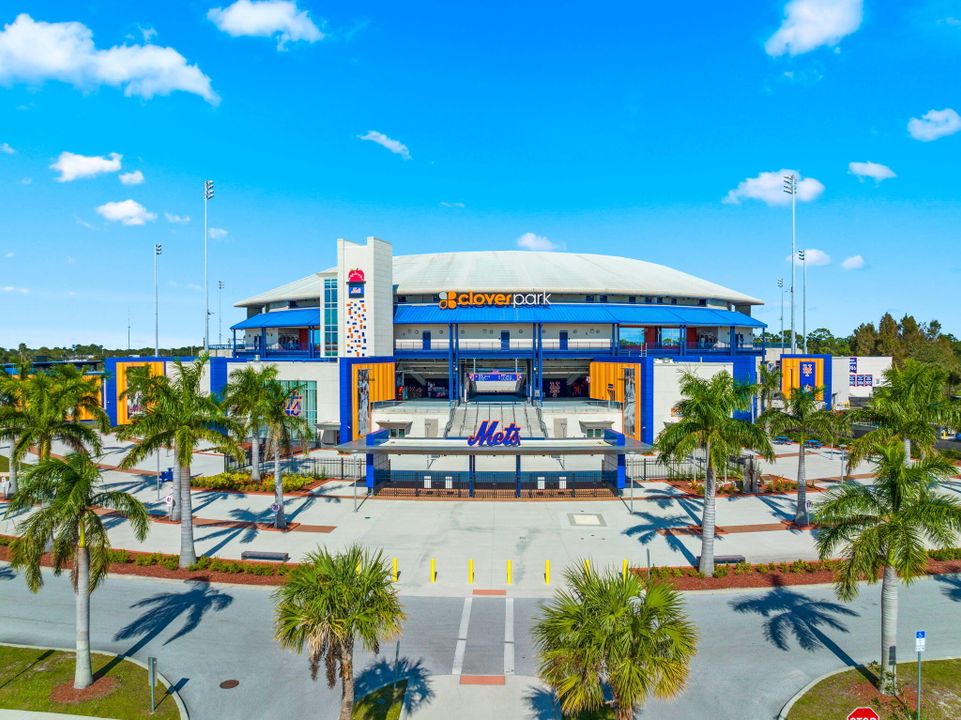 For Sale: $235,000 (2 beds, 2 baths, 1152 Square Feet)