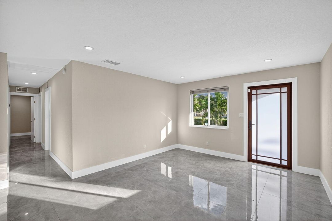 For Sale: $459,000 (3 beds, 2 baths, 1160 Square Feet)