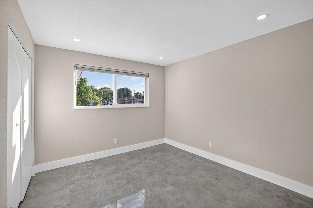 For Sale: $459,000 (3 beds, 2 baths, 1160 Square Feet)