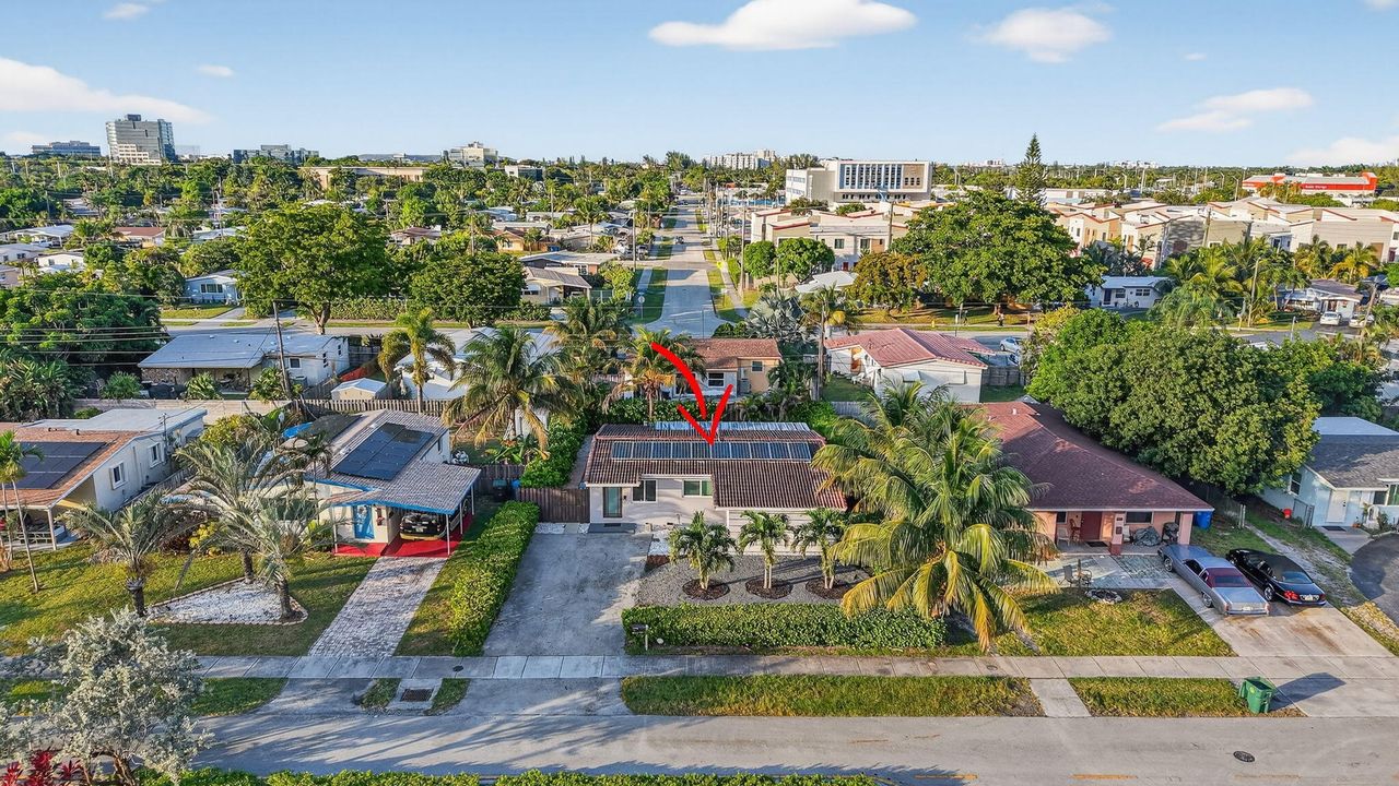 For Sale: $459,000 (3 beds, 2 baths, 1160 Square Feet)