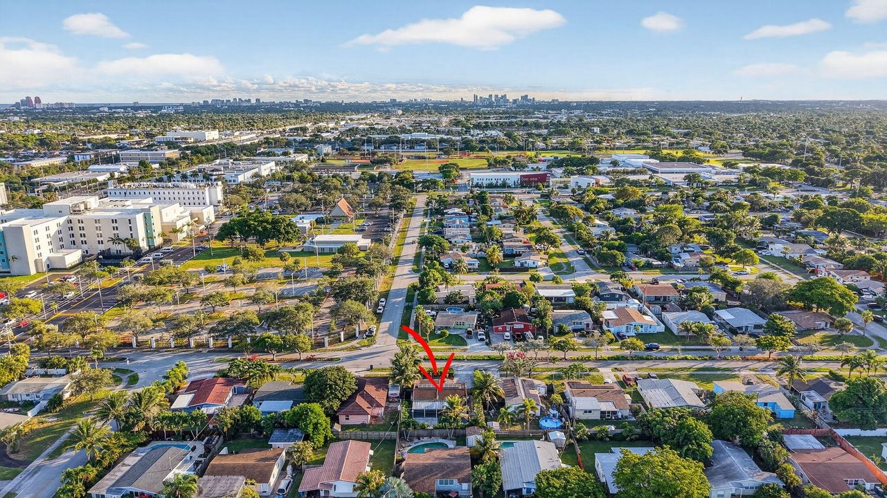 For Sale: $459,000 (3 beds, 2 baths, 1160 Square Feet)