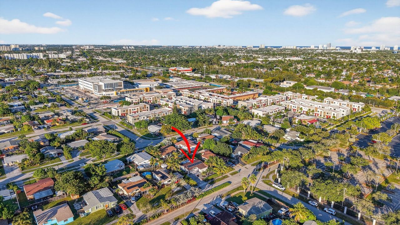 For Sale: $459,000 (3 beds, 2 baths, 1160 Square Feet)