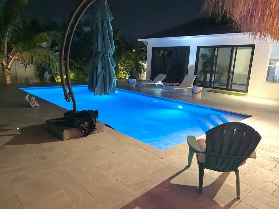 For Sale: $744,900 (4 beds, 2 baths, 3085 Square Feet)