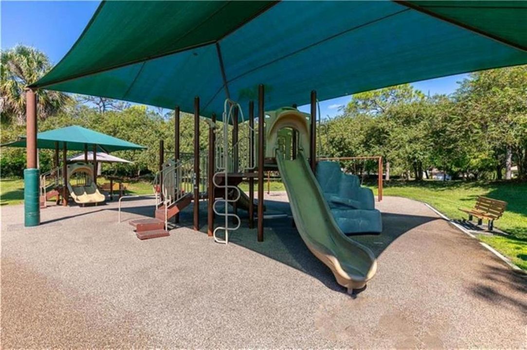 For Sale: $999,000 (3 beds, 2 baths, 2278 Square Feet)