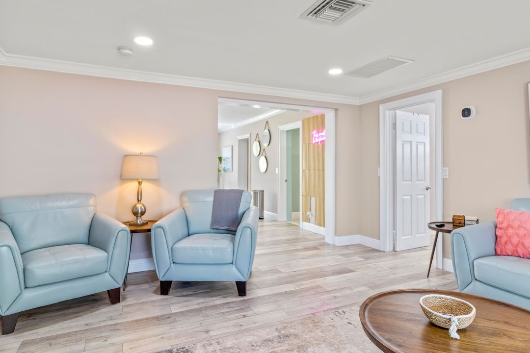 For Rent: $5,800 (4 beds, 2 baths, 2222 Square Feet)