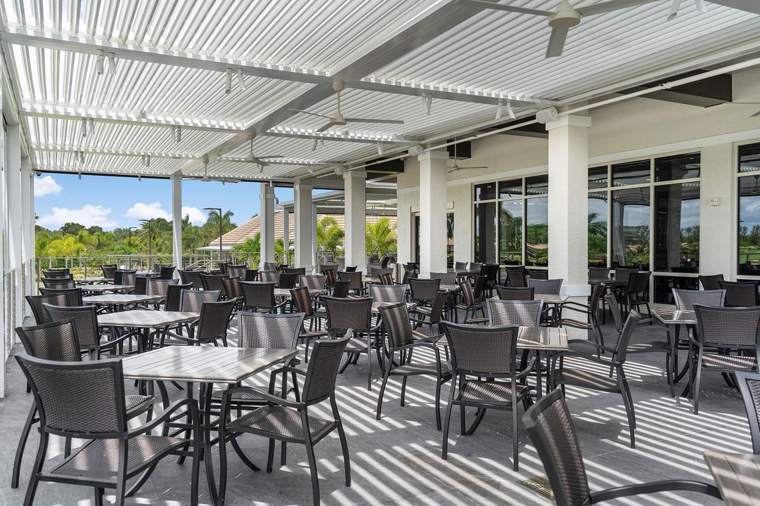 合同活跃: $480,000 (3 贝兹, 3 浴室, 2227 平方英尺)